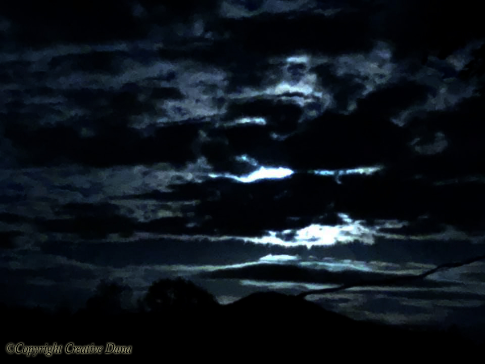 Early Morning sounds with the&nbsp;Moon